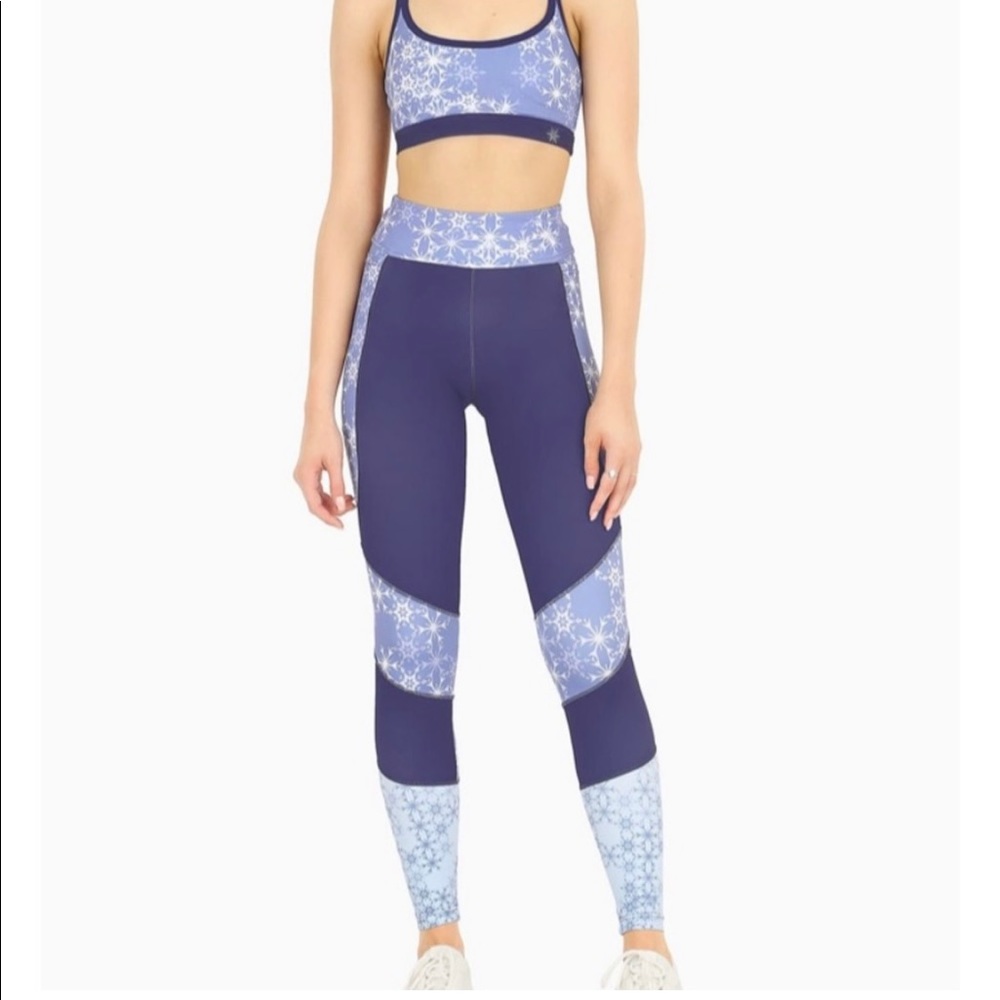 2piece Face your fears workout set blackmilk